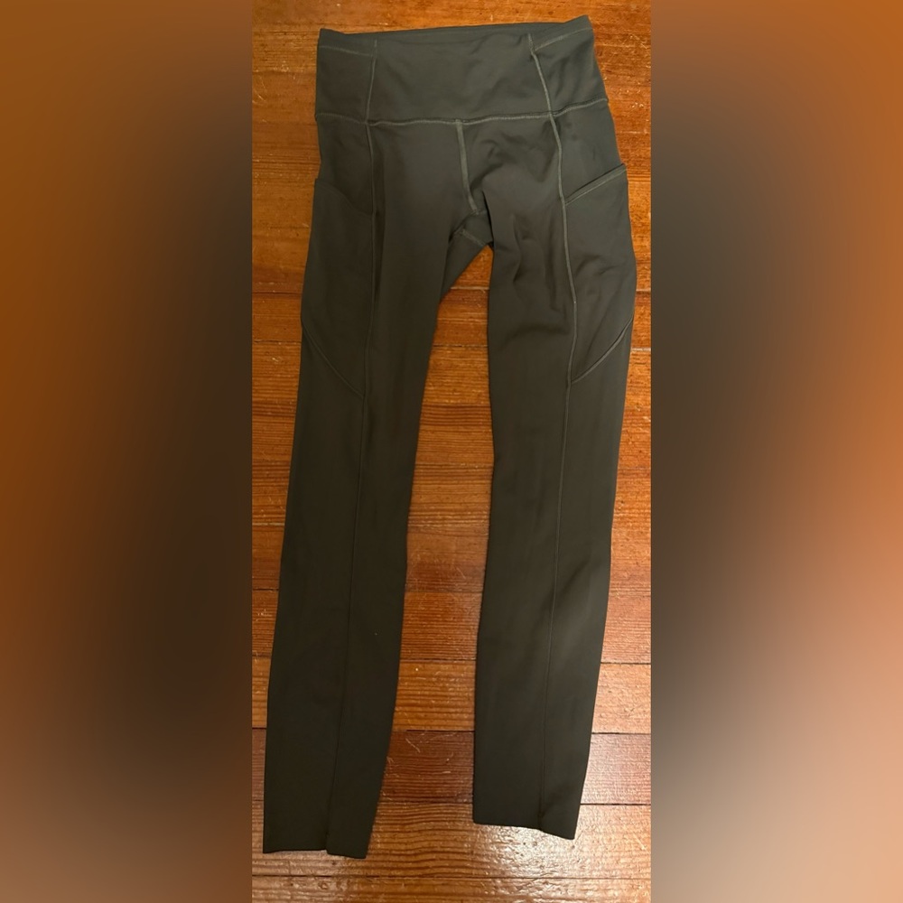 Lululemon Olive Green Leggings with Pockets size 4